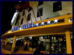 Murcia by night 35 - Hotel Nelva, our hotel (4 star).. 8 floors, 250 rooms.